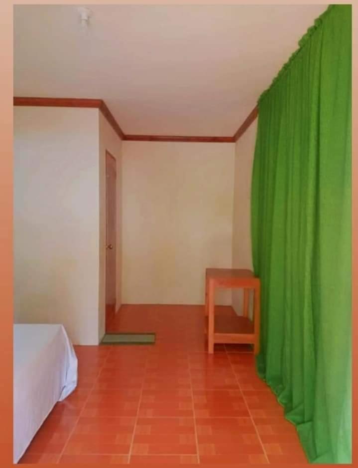 Gold Star Inn Сикихор Номер фото